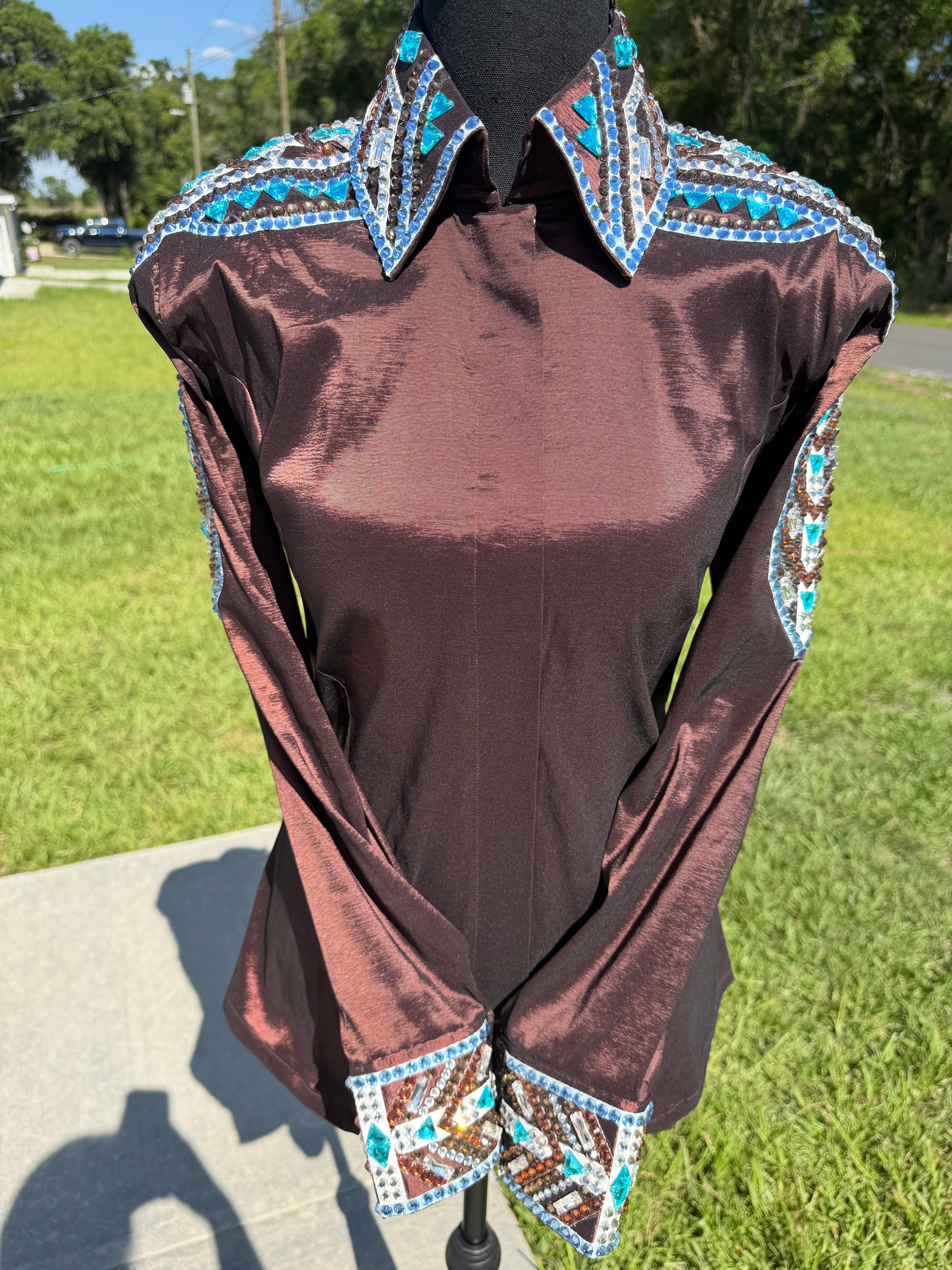 Small Brown/Blue Day Shirt (Half Sleeve)