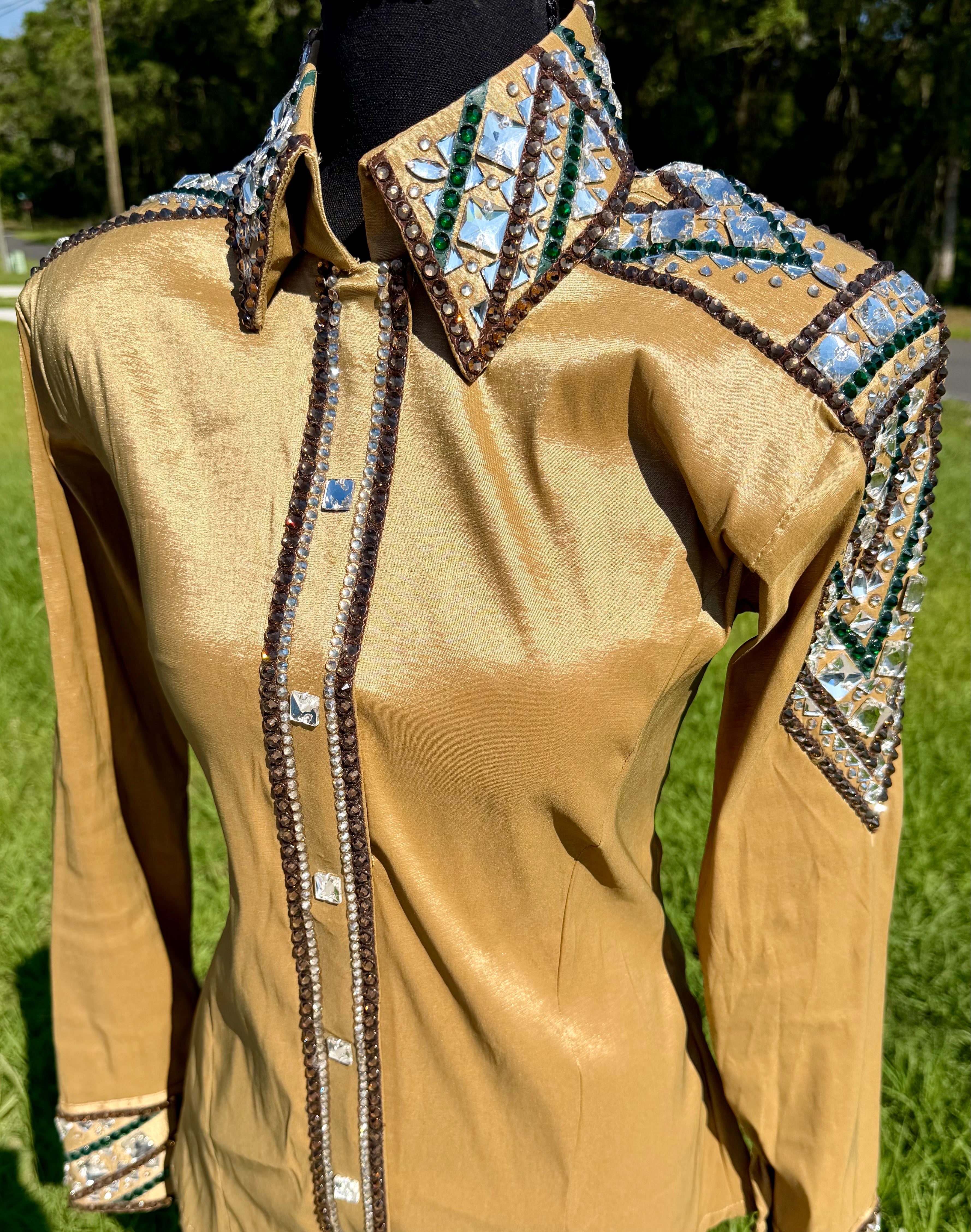 Small Tan/Green/Mint Day Shirt/Pad Set
