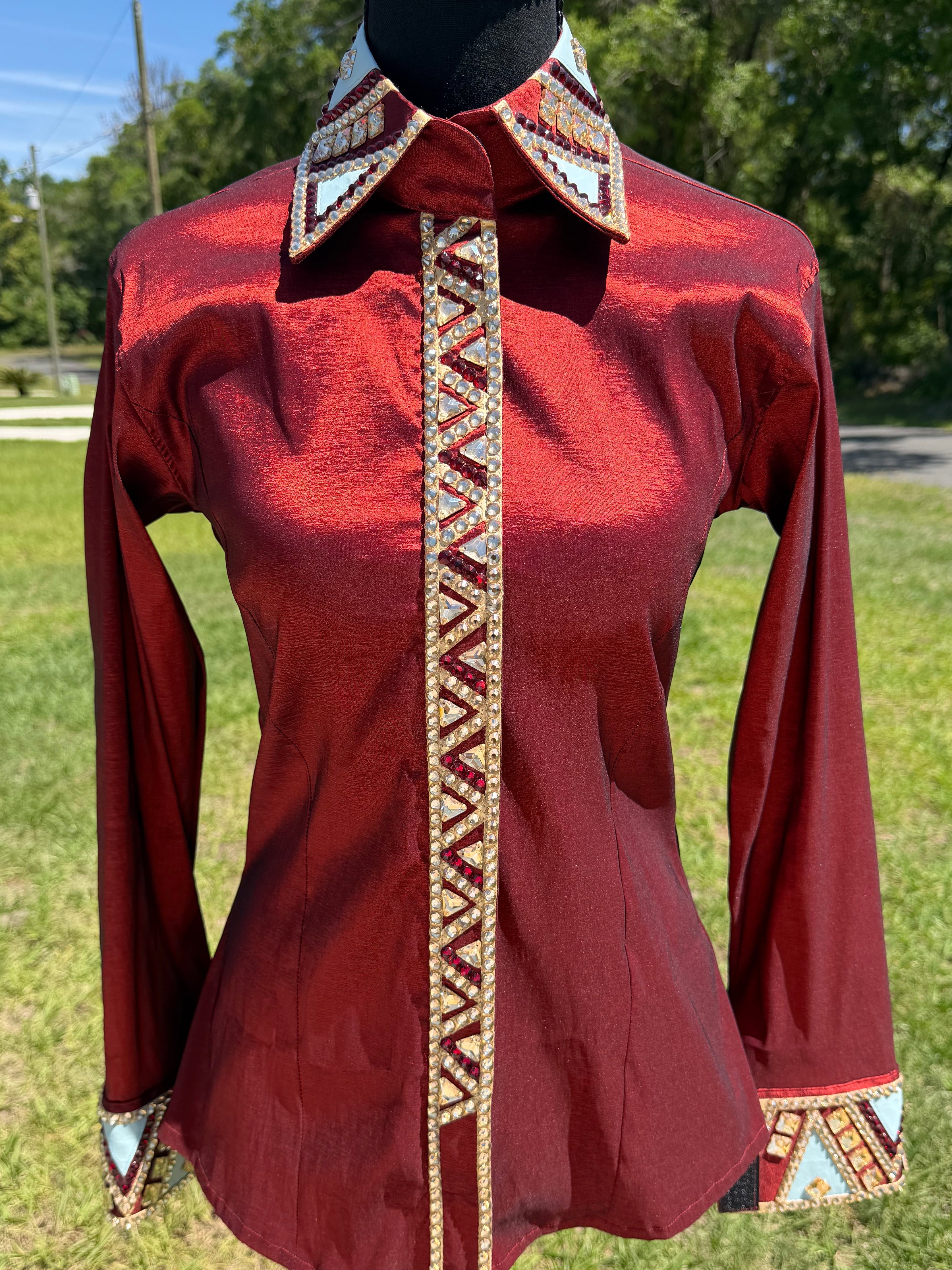 Sm/Med “Zoey” Maroon Day Shirt