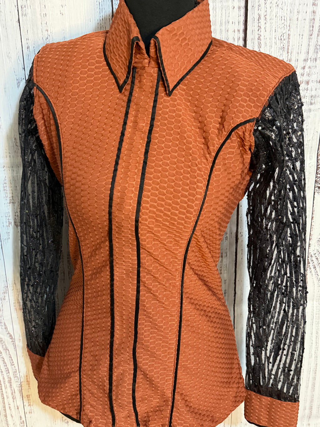 Small Rust/Black Sheer Sleeve Day Shirt